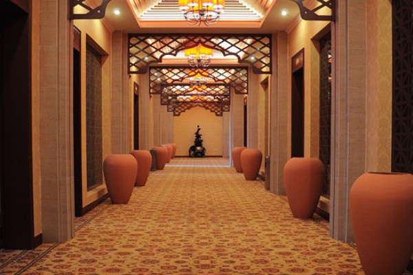 “量身定制,重庆温泉桑拿水疗新体验” “量身定制,重庆温泉桑拿水疗新体验”